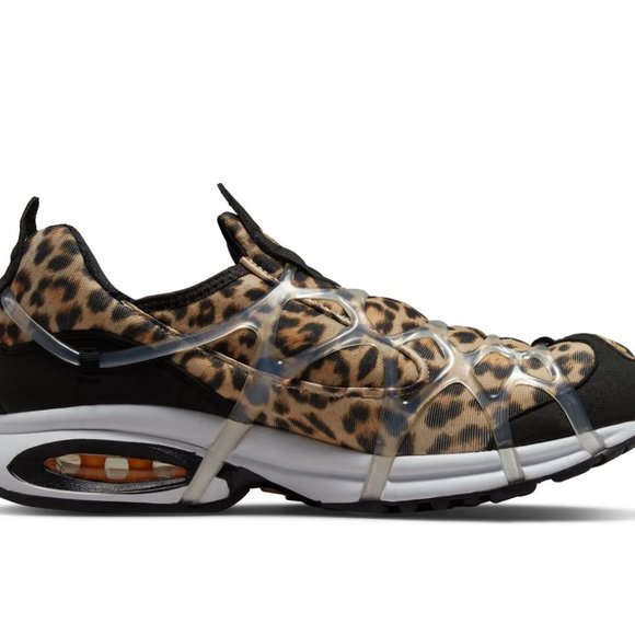 NIKE AIR KUKINI SE Men Kumquat Sneakers - Picture 7 of 13